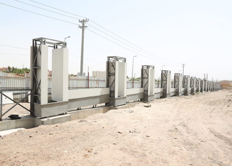 دیوارکشی محوطه بیرونی